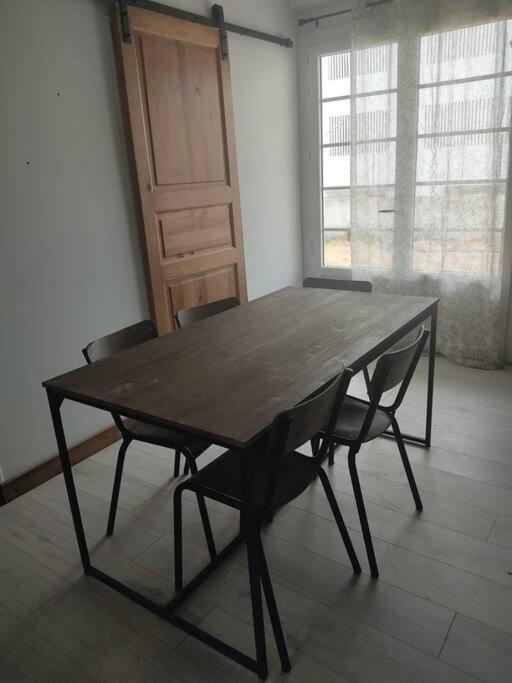 Appt Bord De /rez De Jardin Apartment *