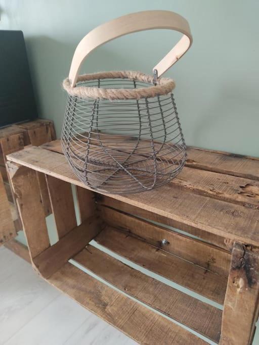 Appt Bord De /rez De Jardin Apartment